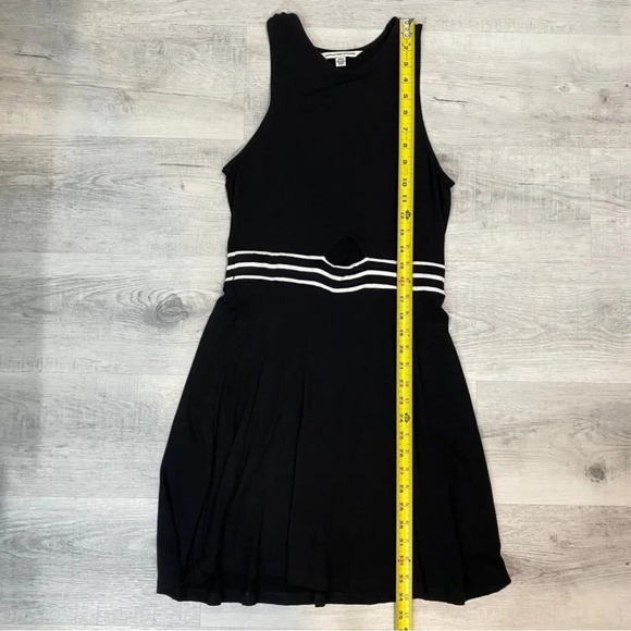 American Eagle Skater Dress Casual Black Stretchy Jersey Dress with White Trim - Picture 13 of 16